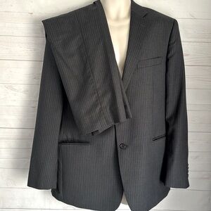 Ermenegildo Zegna Saks Fifth Ave Size 42R Charcoal Pinstriped Suit Pants 36 X 30